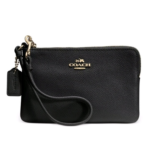 Coach Handbags - Coach Corner Zip Wristlet Wallet